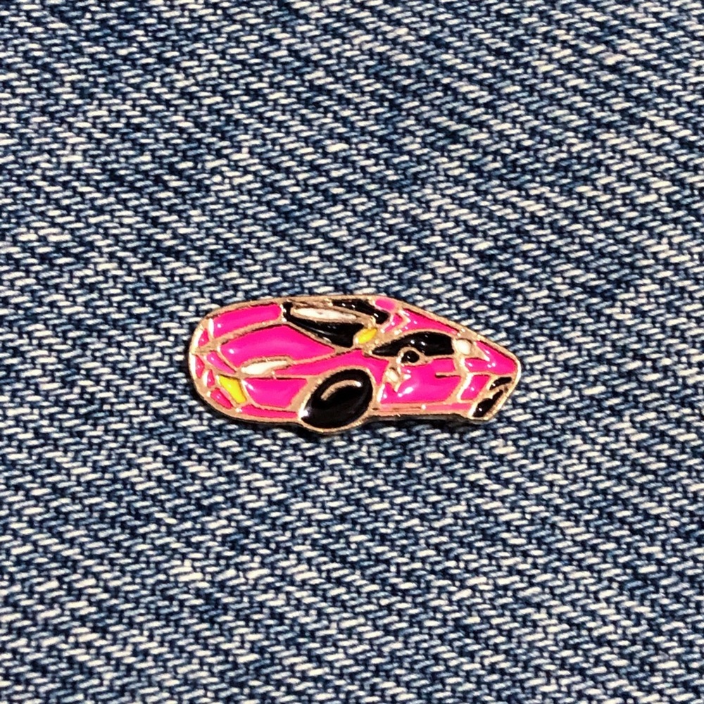 PINK LAMBO PIN